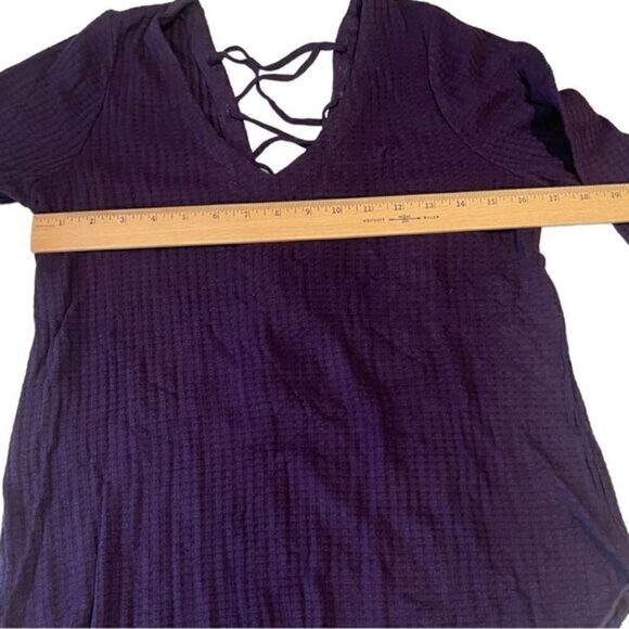Chaser Purple Waffle Print Long Sleeves Strappy Tie Back Top Size M NWT - Picture 7 of 13